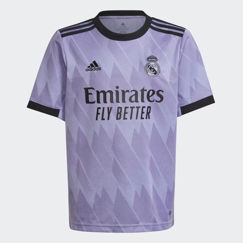 nouveau maillot real madrid 2023